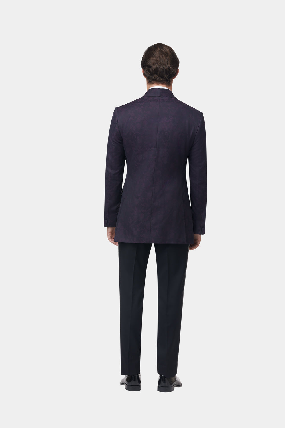 Virgilio Embroidered GC Tuxedo