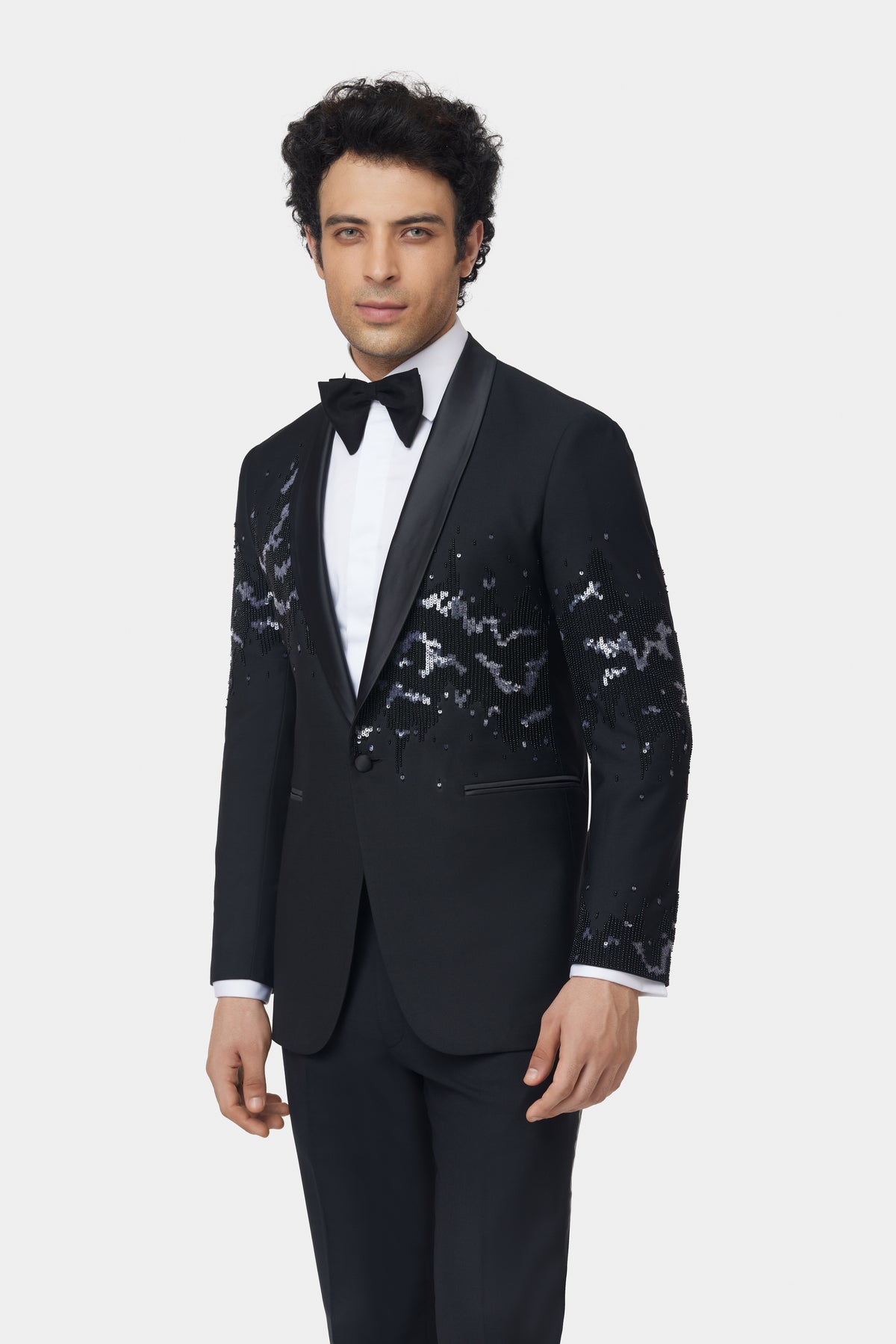 Le Jardin GC Embroidered Tuxedo