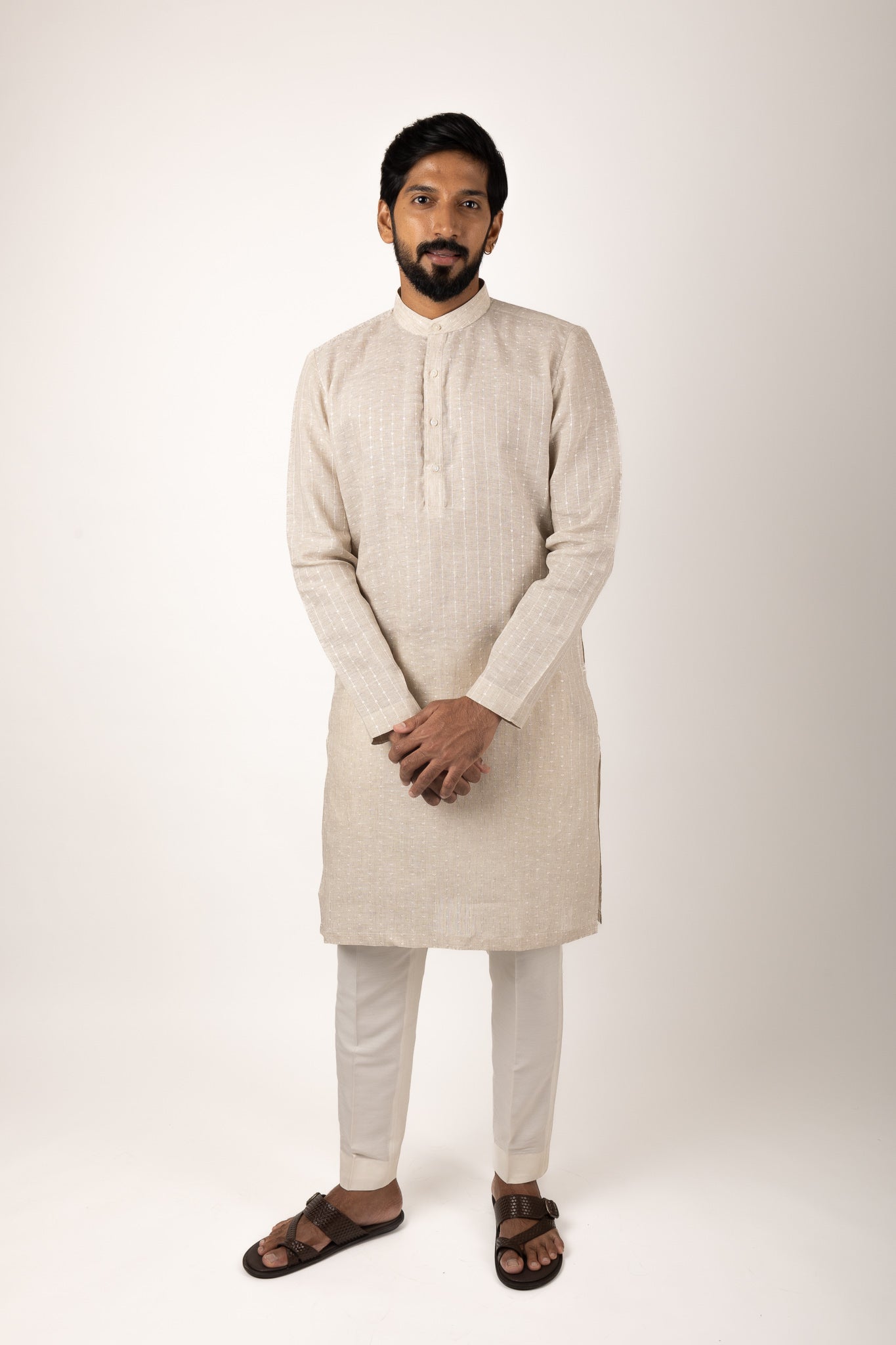 Gatsby Essential Sequence Kurta (beige)