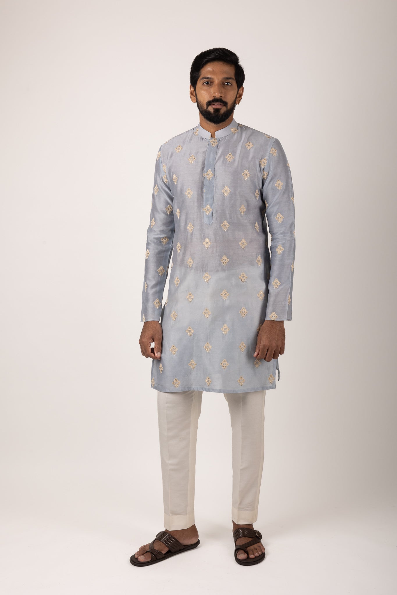 Gatsby Select Motif Embroidered Kurta (blue)